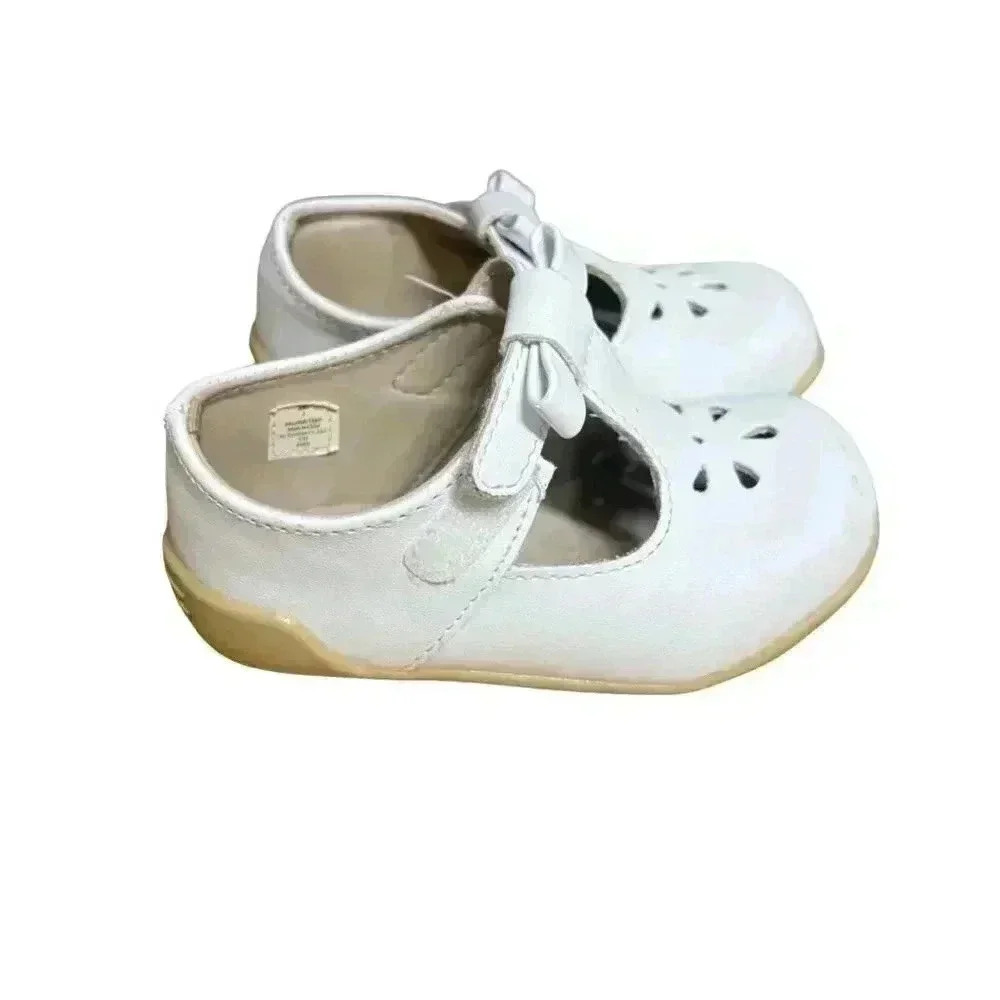 Trimfoot Co. Baby Girl White Leather Mary Jane Shoes Bow Flower Detailing size 5 - Picture 4 of 8